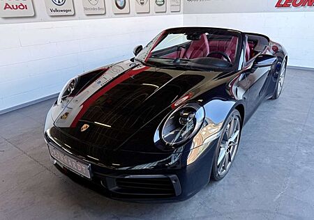 Porsche 911 992 Carrera 4 *Sport Chrono +*Sport Abgas***