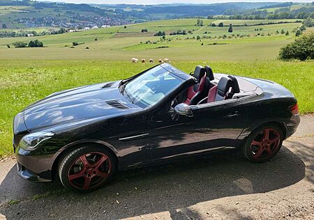 Mercedes-Benz SL 300 SLC 300 SLC 300 9G-TRONIC