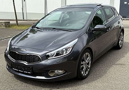 Kia Cee'd Ceed / Ceed Spirit TÜV NEU/NAVI/SPUR/XENON/LED/PANO./SH