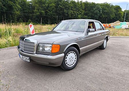Mercedes-Benz S 300 300 SE