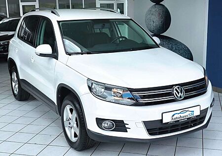 VW Tiguan Volkswagen *Navi*Rentnerfahrzeug*Top gepflegt*Shz*
