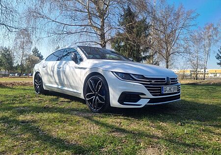VW Arteon Volkswagen 2.0 TSI DSG R-Line *Pano*Tempo*CarPlay *