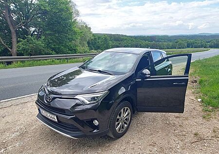 Toyota RAV 4 2.0 D-4D 4x2 Start-Stop Edition-S