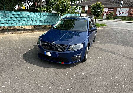 Skoda Octavia Combi 1.6 TDI DPF DSG SPORT EDITION