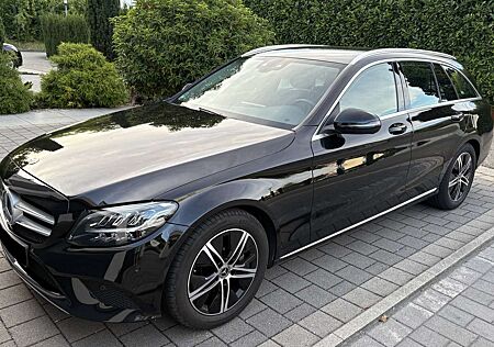 Mercedes-Benz C 220 d T Autom. MB-Garantie AHK Avantgarde Kamera