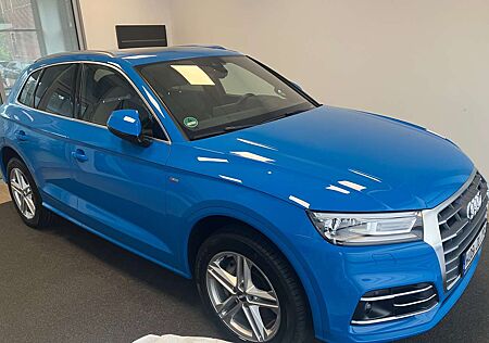 Audi Q5 50 TFSI e quattro S tronic sport