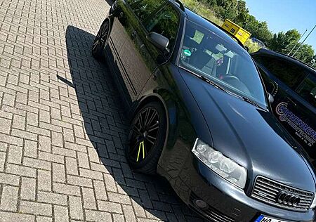 Audi A4 Avant 3.0 quattro