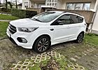 Ford Kuga 1.5 EcoBoost 2x4 ST-Line