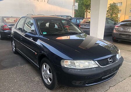 Opel Vectra 1.8 Sport* Klima* Alu* Sportsitze