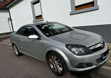 Opel Astra Twin Top - Edition