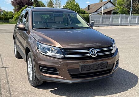VW Tiguan Volkswagen Trend & Fun 4Motion/AHK/Kamera/1-Hand