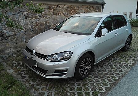 VW Golf Volkswagen 1.6 TDI 4Motion BlueMotion Technology Allstar