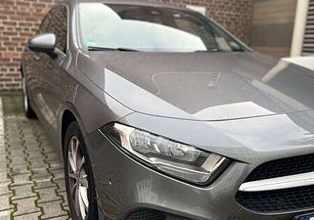 Mercedes-Benz A 220 4Matic 7G-DCT