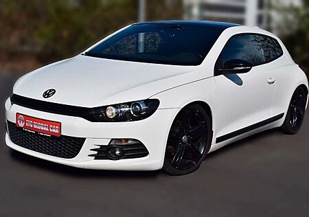 VW Scirocco Volkswagen 2.0 TSI 147/Automatik/Sport Paket/"19"