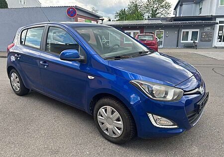 Hyundai i20 1.1 CRDi .Klima