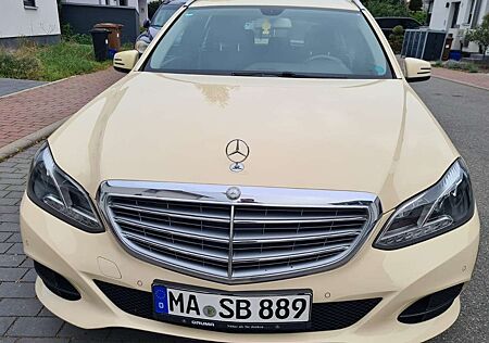 Mercedes-Benz E 200 BlueTec 7-Getronik(212.206)