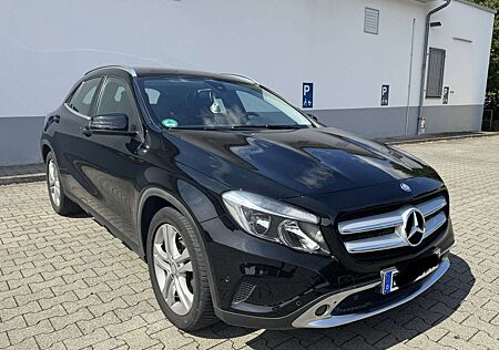 Mercedes-Benz GLA 220 CDI / d 4Matic (156.905)