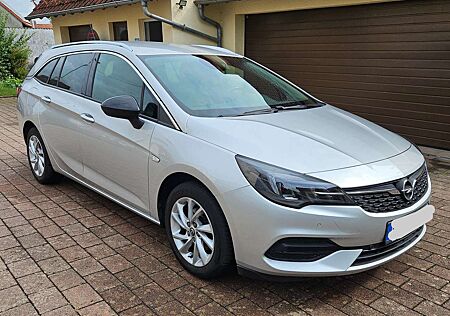 Opel Astra +1.2+Turbo+Start/Stop+Sports+Tourer+Elegance