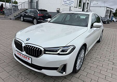 BMW 520 d xDrive Luxury Line/Navi/LED/Kamera/Ambient