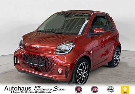Smart ForTwo electric drive EQ Cabrio Apple Android Kamera DAB
