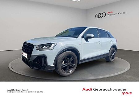 Audi Q2 35 TFSI S line Navi LED R-Kamera Teilleder