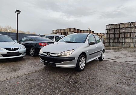 Peugeot 206 Grand Filou Tüv neu Zahnriemen neu Automatik