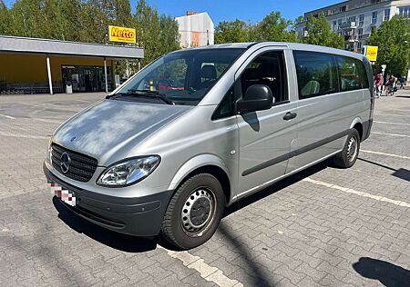 Mercedes-Benz Vito 115 CDI Extralang 9-Sitzer Automatik Klima PDC SHZ