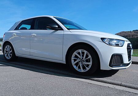Audi A1 Sportback / Citycarver 25 TFSI Sportback advanc