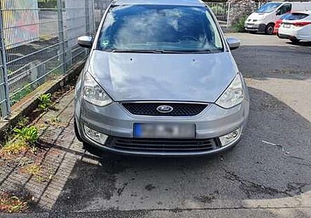 Ford Galaxy 2.0 TDCi DPF Ambiente