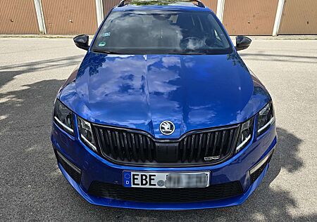 Skoda Octavia Combi 2.0 TSI RS