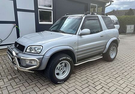 Toyota RAV 4 Special 4x4 Fun Breitbau 2.Hd 119tkm Automatik