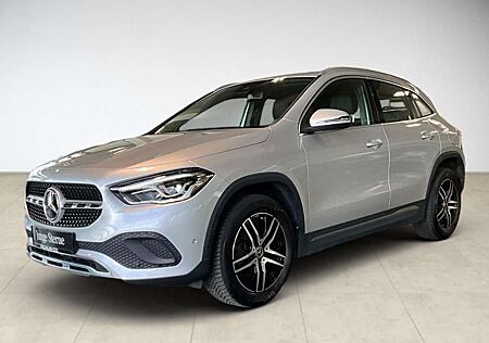 Mercedes-Benz GLA 200 d Progressive PDC SHZ LED SpurH el.Heck