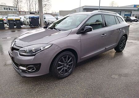 Renault Megane III Grandtour BOSE Edition+CAM+SHZ+AHK