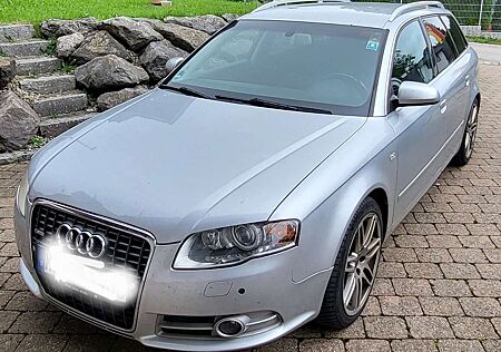 Audi A4 Avant Diesel Avant 3.0 TDI DPF quattro