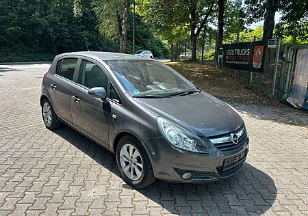 Opel Corsa D Innovation*TOP*NEU TÜV *GEWAHR *