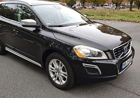 Volvo XC 60 XC60 XC60+D4+AWD+Geartronic+RDesign