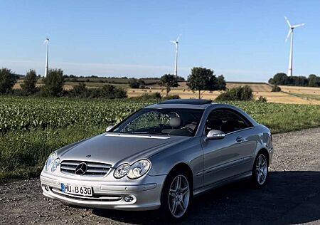 Mercedes-Benz CLK 320 gebraucht kaufen Mercedes-Benz CLK 320 Coupe Elegance