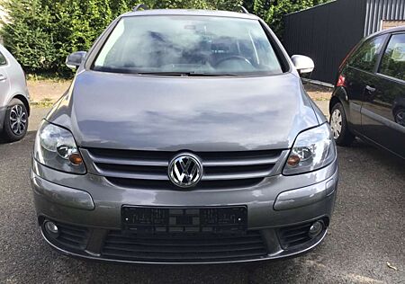VW Golf Volkswagen Plus V United