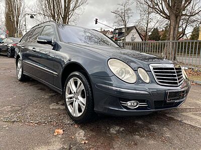 Mercedes-Benz E 200 T K *Ava/Leder/Comand/PTS/AHK/Bi-Xenon/TÜV