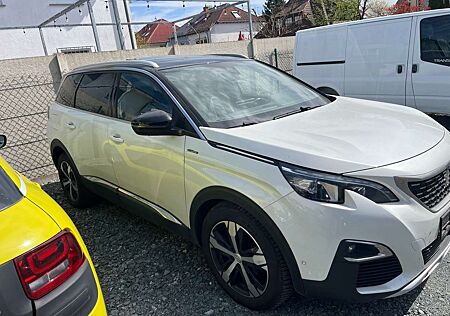 Peugeot 5008 Allure 2 Sitzer + Pano.GD & MOTOR ca.40000km 2 Bes