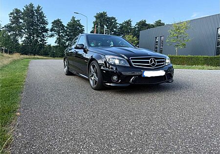Mercedes-Benz C 63 AMG (204.077)