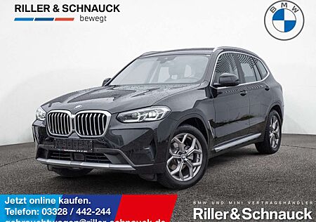 BMW X3 xDrive20d AHK+PANO+ACC+KAM+LED