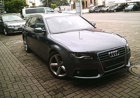 Audi A4 S line Sportpaket / plus