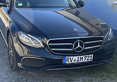 Mercedes-Benz E 220 d (213.004)