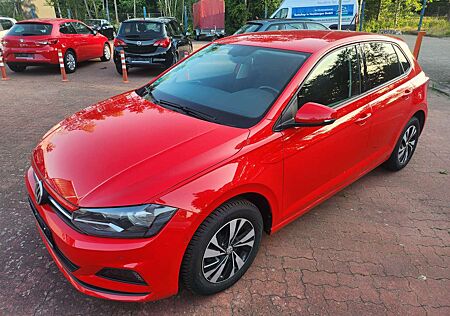 VW Polo Volkswagen 1.0 Comfortline - ALU/Sitzheizung/PDC