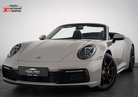 Porsche 992 .1 Carrera 4S Cabrio Kreide ACC Sitzbelüftun