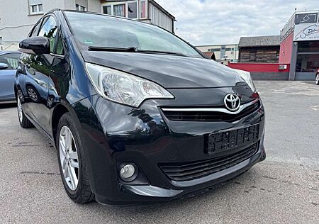 Toyota Verso-S Club/Automatik /Pano-Dach /R-Kamera/ALU