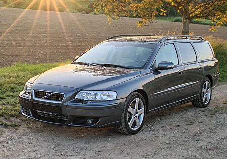 Volvo V70 2007er V70R AWD | Sammlerzustand | 1. Hand |