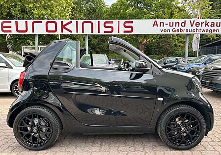 Smart ForTwo Cabrio 66kW DCT prime SPORT*LEDER*NAV*KAM