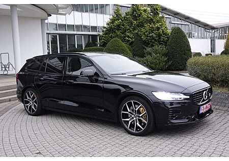 Volvo V60 T8 Polestar Engineered Recharge Plug-In Hyb
